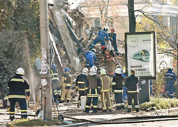 俄無人機聯群襲基輔  烏指住宅被毀釀4死