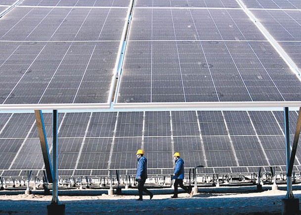 美國海關扣留中國太陽能設備。