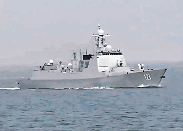 解放軍3新型艦模擬作戰