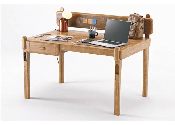 潮流創意：原木家用桌子 辦公俱宜