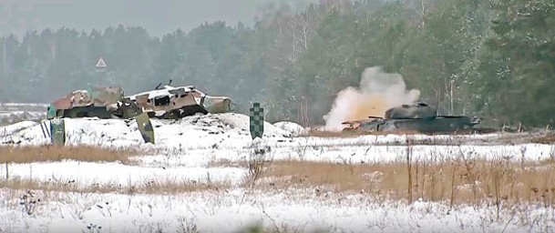俄軍在白羅斯境內演習。