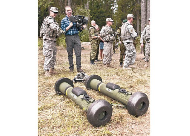 美國向烏克蘭軍方供應大批標槍反坦克導彈。
