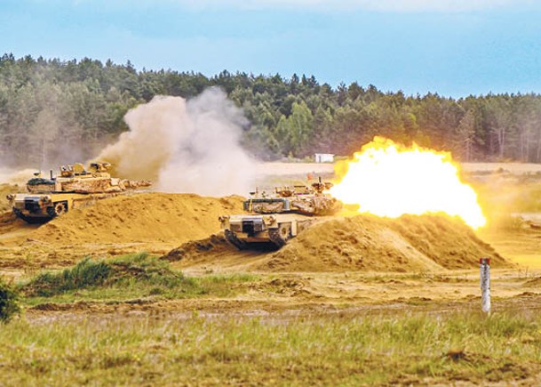 波蘭將從美國獲得M1A2主戰坦克（圖）。