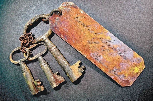 沉船寶藏儲藏室鑰匙以高價拍出。
