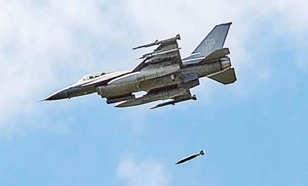 美軍通常把JDAM結合戰機使用。