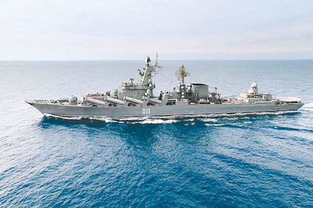 巡洋艦瓦良格號抵達中國演習。