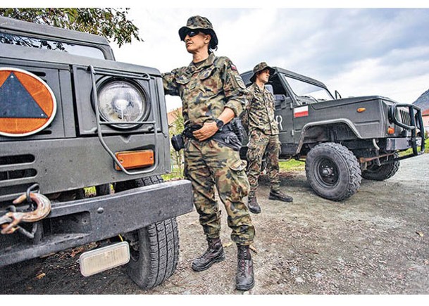 與科衝突  武契奇命塞軍警備戰