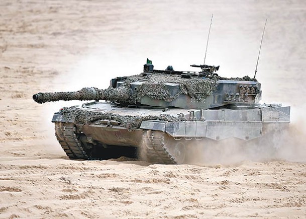 波蘭擬向烏克蘭捐贈豹2主戰坦克。（Getty Images圖片）
