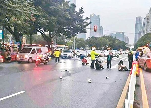 廣州車禍影片全刪  民眾斥官方淡化