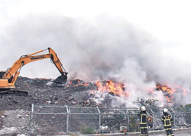 台東市建農里垃圾掩埋場焚燒4天，該區空氣受到污染。