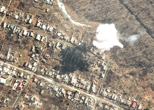 俄軍轟炸巴赫木特。