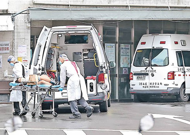 台灣慢性病患者害怕到醫院求診。（中時電子報圖片）