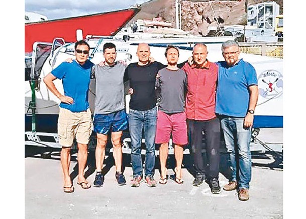 中法6人靠划槳  55天跨大西洋