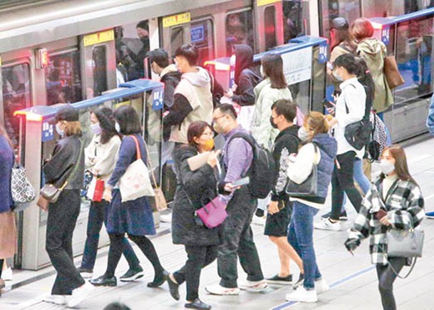 台灣即將實施大眾運輸免戴口罩安排。（中時電子報圖片）