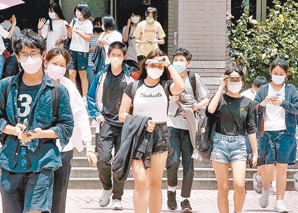 台灣新冠疫情未平息，猴痘病毒繼續肆虐。（中時電子報圖片）
