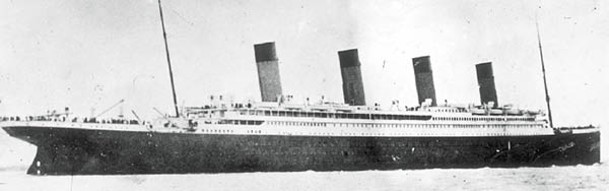 鐵達尼號首航時在北大西洋撞上冰山沉沒。（Getty Images圖片）