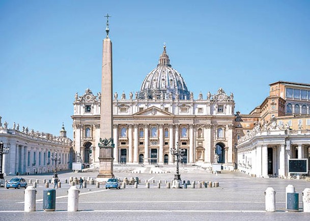 有人駕車撞閘闖入梵蒂岡。（Getty Images圖片）