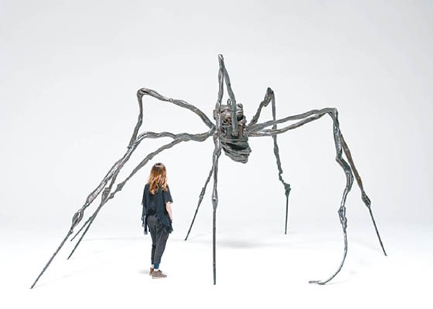 蜘蛛雕塑2.55億成交破紀錄
