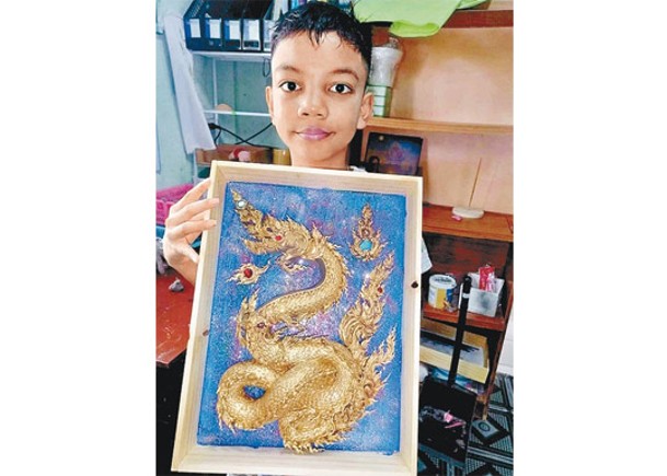 10歲童賣黏土畫  救回癌母