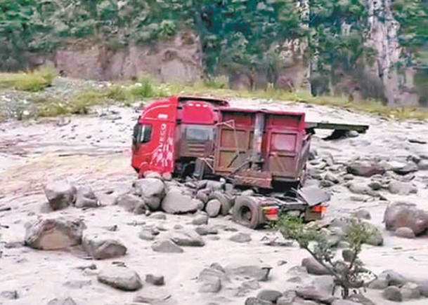 汶川暴雨現泥石流  3死4失蹤