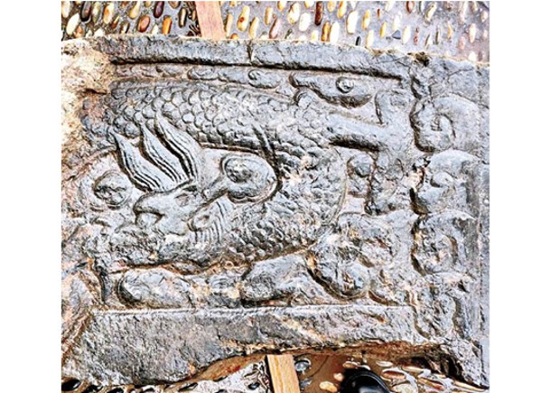 古城遺址發現明代碧霞元君廟碑。