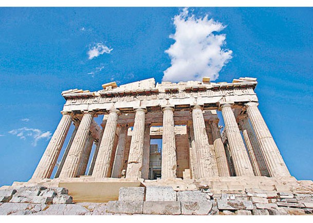 不少遊客夏天赴雅典觀光。（Getty Images圖片）