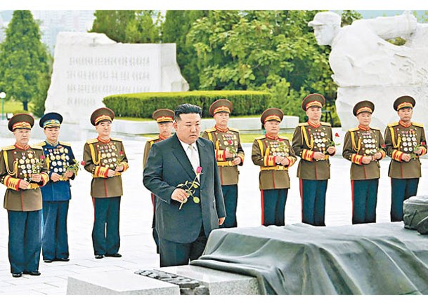 韓戰停戰70周年  金正恩參謁中國烈士陵