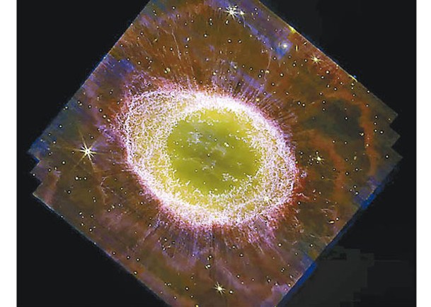 韋布望遠鏡攝環狀星雲  細節複雜
