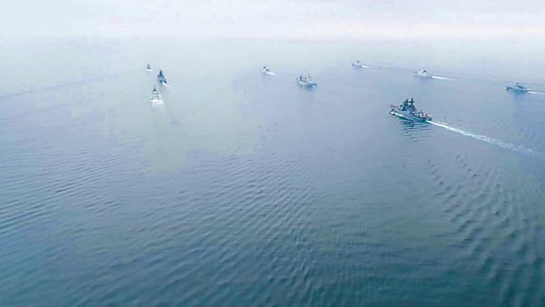 中俄海軍在太平洋聯合巡航。
