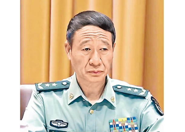 尹洪文出任南部戰區副政委兼政治工作部主任。