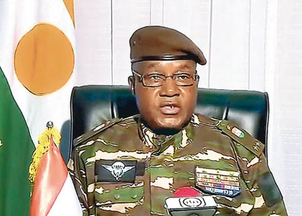 尼日爾政變領袖拒絕西非國家經濟共同體代表團訪問。
