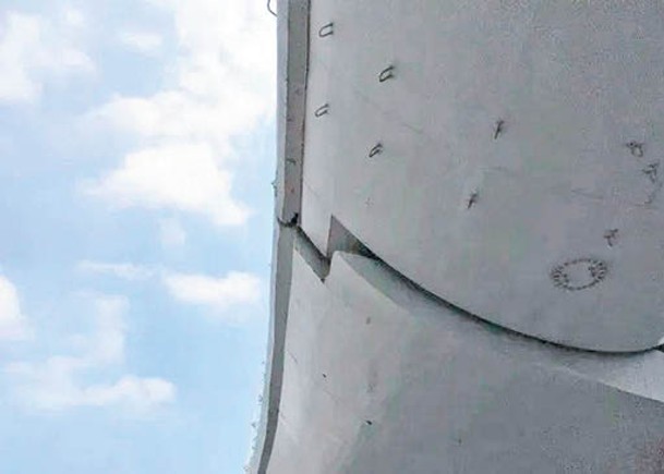 高架天橋的安全引起公眾疑慮。