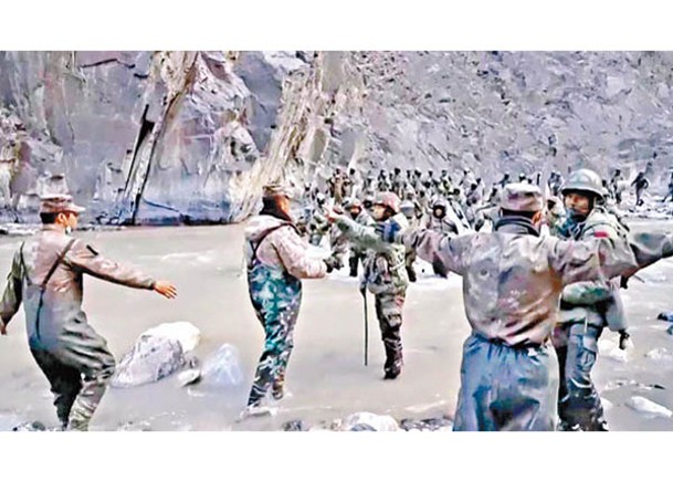 中印兩軍士兵曾經在加勒萬河谷爆發嚴重衝突。
