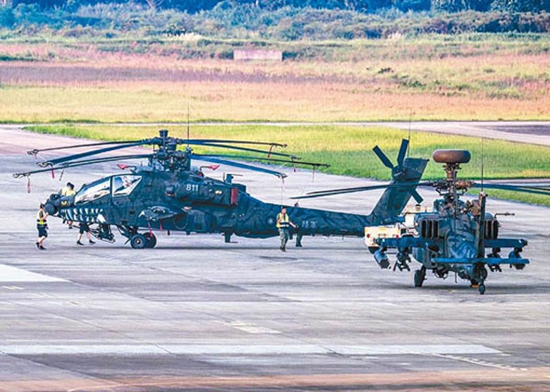 AH64阿帕奇攻擊直升機新彩繪曝光。
