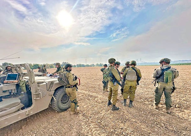 以軍在南部清剿哈馬斯武裝分子。