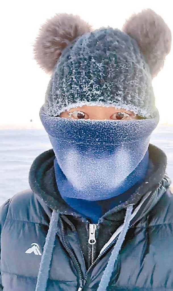 在南極生活須適應極度寒冷及黑暗環境。