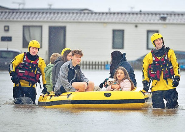 風暴襲西歐殺12人  英國廣泛地區水浸