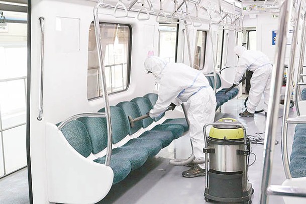 南韓多地鐵路展開消毒行動。