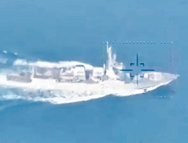 伊朗無人機跟蹤監視美國一艘神盾驅逐艦。