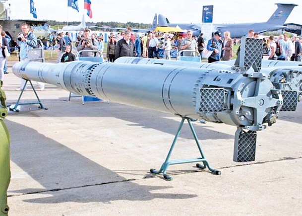 俄擬40N6超遠程導彈  擊落烏F16戰機