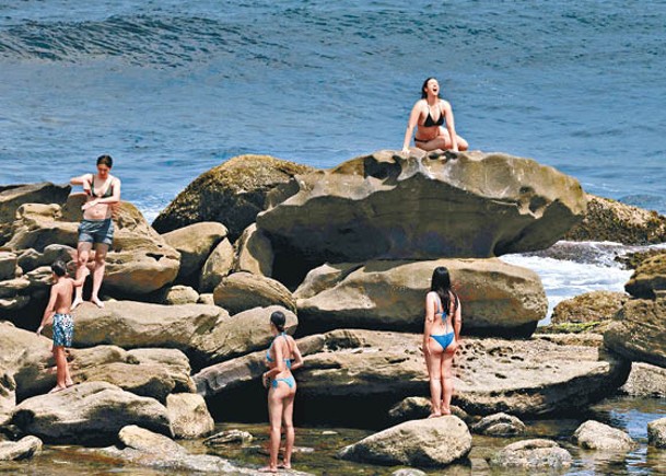 悉尼民眾前往游泳消暑。（Getty Images圖片）