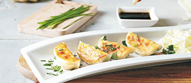 鍋貼是中國傳統美食之一。