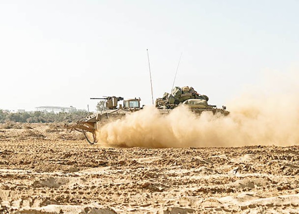 以色列地面部隊繼續在加薩地帶作戰。