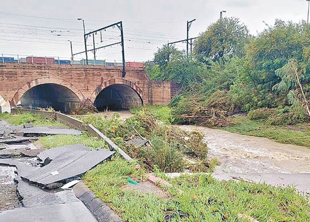 南非東部豪雨  洪水釀6死10失蹤