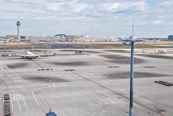 羽田機場其他跑道重開疏導航班。
