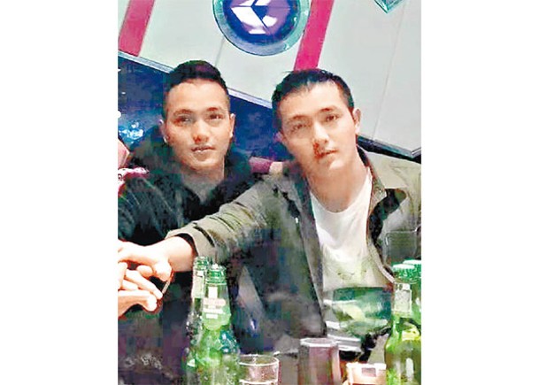 陳建平（左）與哥哥見面。
