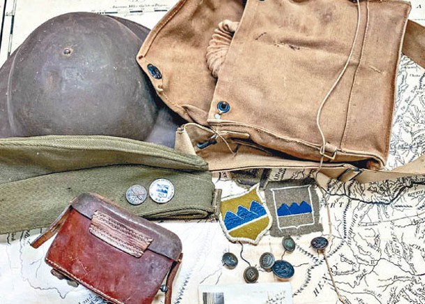 布賴恩在舊屋內發現第一次世界大戰時期的古董。