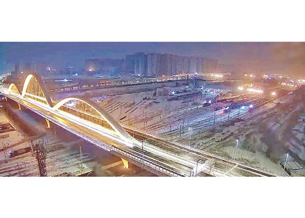 河南省多地迎來降雪。
