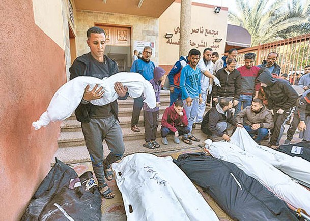 以色列持續轟炸汗尤尼斯造成大批平民死亡。（Getty Images圖片）