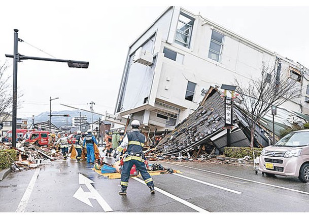 建築物在地震中受損。（Getty Images圖片）